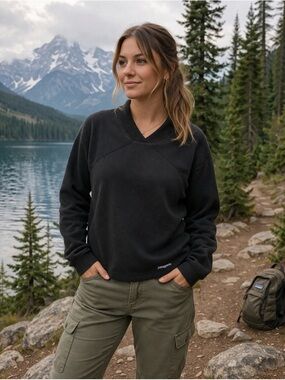Patagonia Capilene Pullover Sweatshirt Women’s M Lined Black Outdoor Fleece